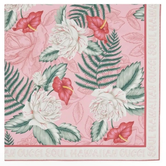 Gucci Hawaiian Dream Floral Logo Large 100% Silk Scarf 90 X 90 Cm NWT Box - Picture 5 of 9